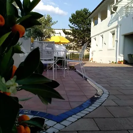 Im Sueden Großostheim